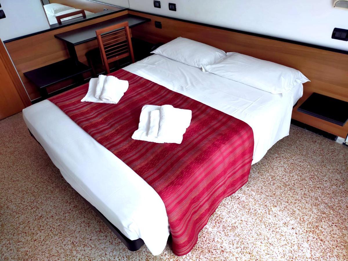 Ben Hur Torre Pedrera Rimini Kültér fotó